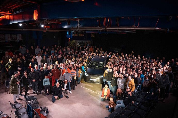 sonomotors-teamfoto.jpg